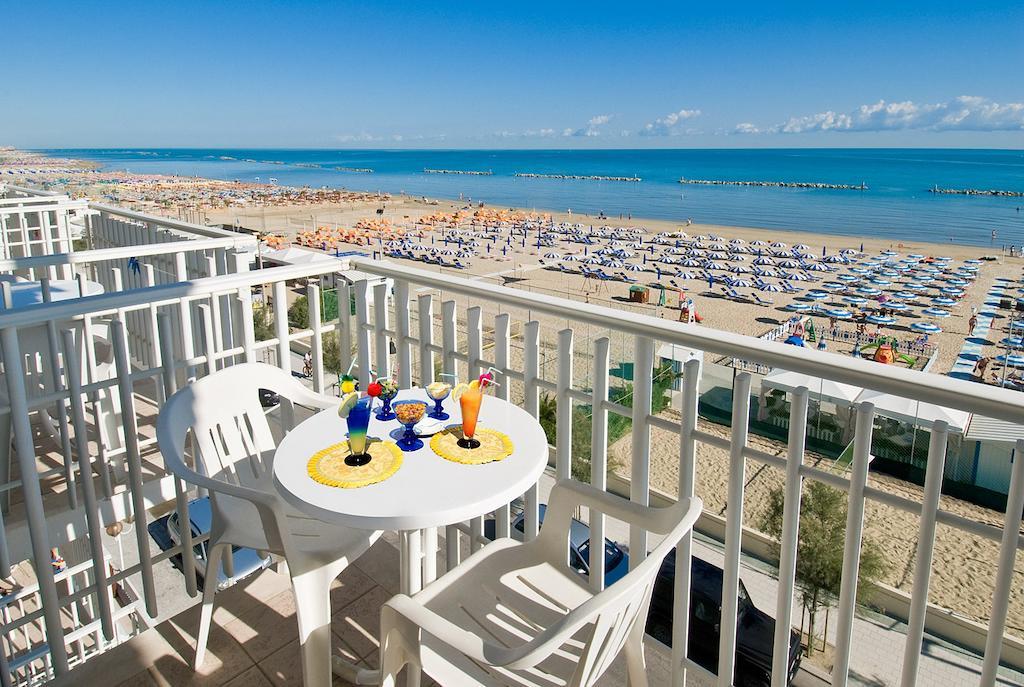 Hotel Mareblu Senigallia Luaran gambar