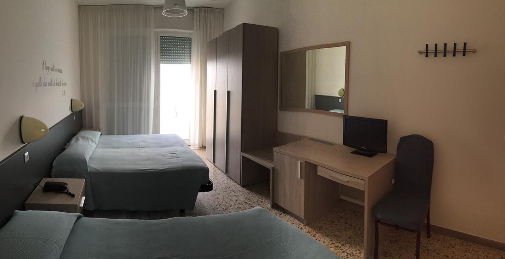 Hotel Mareblu Senigallia Luaran gambar