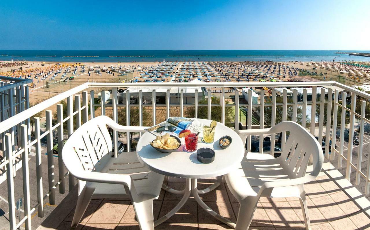 Hotel Mareblu Senigallia Luaran gambar