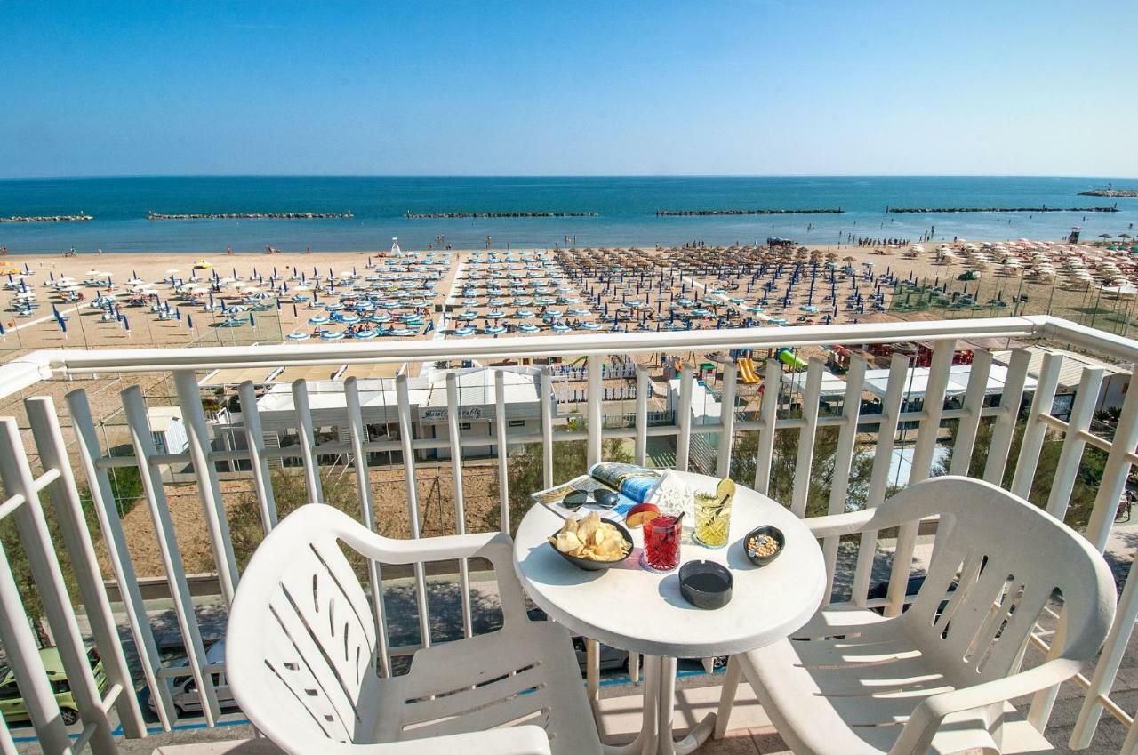 Hotel Mareblu Senigallia Luaran gambar